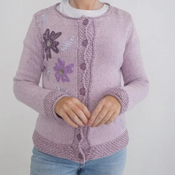 Vintage Lavender w Purple Floral Knit Button Up Cardigan Sweater M - Picture 2 of 11